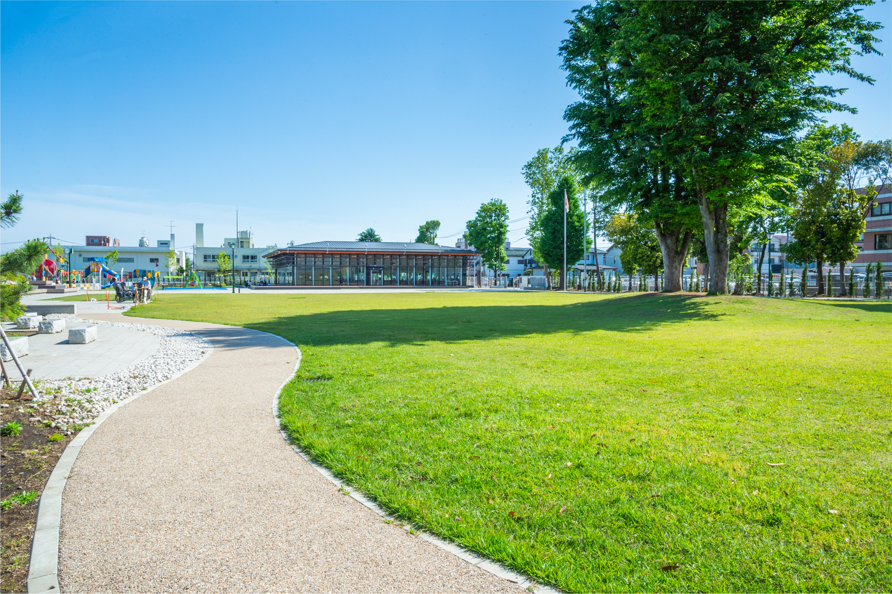 やまと公園 徒歩4分/約250m