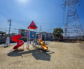 角田いこい公園/徒歩5分（約340m）